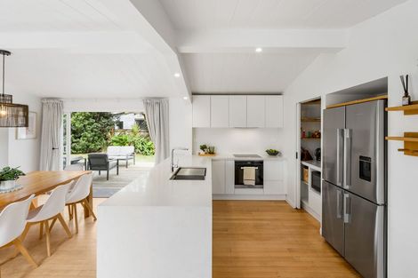 Photo of property in 1206 Papamoa Beach Road, Papamoa Beach, Papamoa, 3118