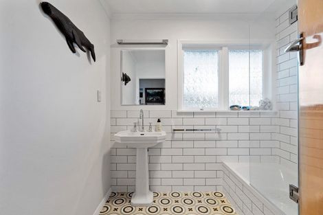 Photo of property in 3 Arthur Hobson Avenue, Pirimai, Napier, 4112