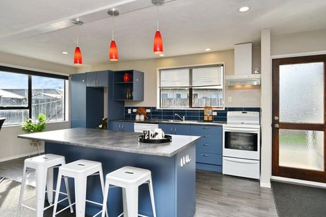 Photo of property in 31 Tyrone Street, Belfast, Christchurch, 8051