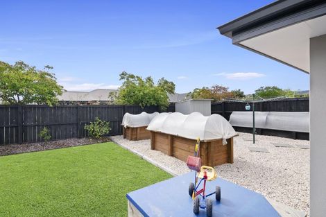 Photo of property in 13 Mary Newton Place, Brightwater, 7022