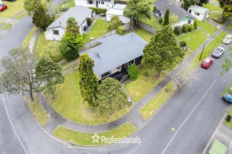 Photo of property in 33 Larchmont Grove, Totara Park, Upper Hutt, 5018