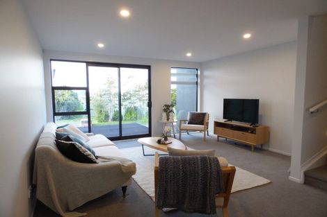 Photo of property in 22 Memorial Park Lane, Hobsonville, Auckland, 0618