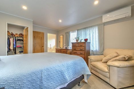 Photo of property in 61 Vardon Road, St Andrews, Hamilton, 3200
