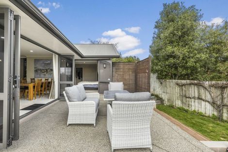 Photo of property in 15 Parkwood Place, Huntington, Hamilton, 3210