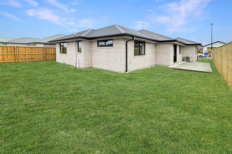 Photo of property in 24 Mehrtens Crescent, Woodend, 7691