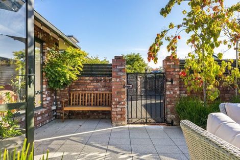 Photo of property in 3/206 Springfield Road, St Albans, Christchurch, 8014