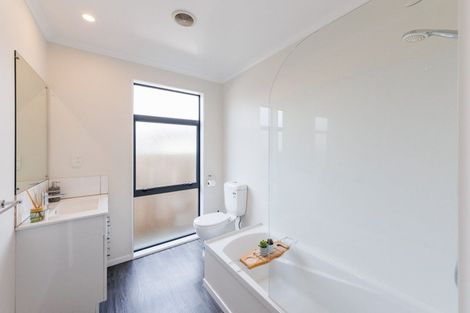 Photo of property in 35 Fairs Road, Milson, Palmerston North, 4414