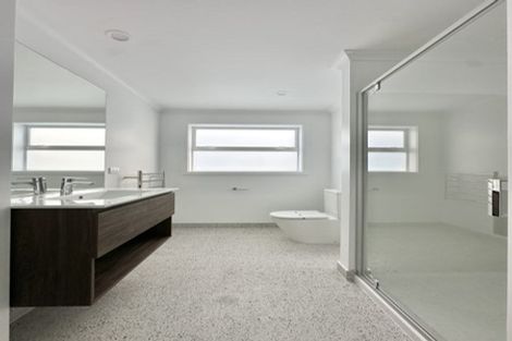 Photo of property in 51 Empire Crescent, Papamoa, 3118