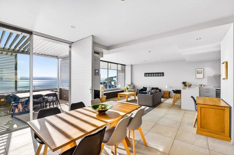 Photo of property in 2/23 Seapoint Road, Bluff Hill, Napier, 4110
