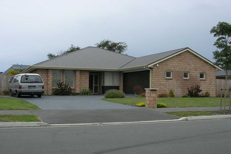 Photo of property in 14 Kohi Drive, Parklands, Christchurch, 8083