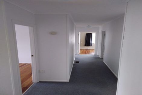 Photo of property in 2 Laureston Avenue, Papatoetoe, Auckland, 2025