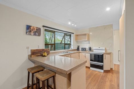 Photo of property in 44 Freemans Road, Otaki, 5512