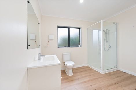 Photo of property in 13 Pyramid Place, Glen Eden, Auckland, 0602
