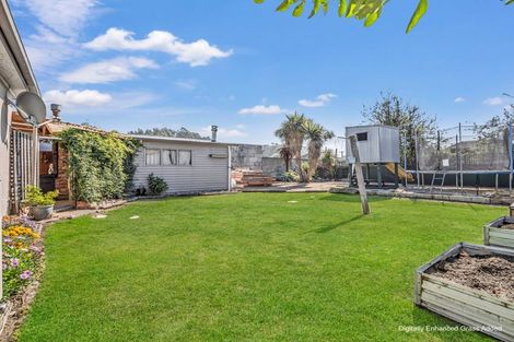 Photo of property in 18 Harlech Street, Oamaru North, Oamaru, 9400