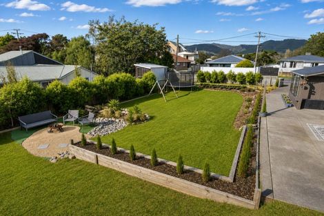 Photo of property in 7 Waikare Road, Raumati Beach, Paraparaumu, 5032