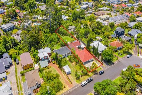 Photo of property in 48 Fairmount Road, Titirangi, Auckland, 0604