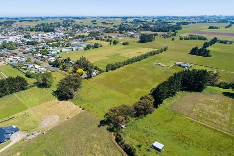 Photo of property in 78 Nga Tawa Road, Marton, 4787
