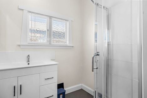 Photo of property in 6 Walsall Street, Addington, Christchurch, 8024