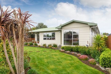 Photo of property in 70 Sherwill Street, Feilding, 4702