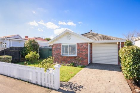 Photo of property in 273 Ruahine Street, Terrace End, Palmerston North, 4410