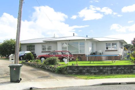 Photo of property in 35 Hoey Street, Te Kamo, Whangarei, 0112