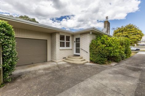 Photo of property in 2a George Place, Havelock North, 4130