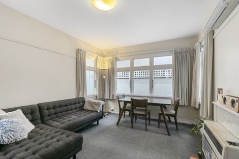 Photo of property in 1u5 Rixon Grove, Mount Victoria, Wellington, 6011