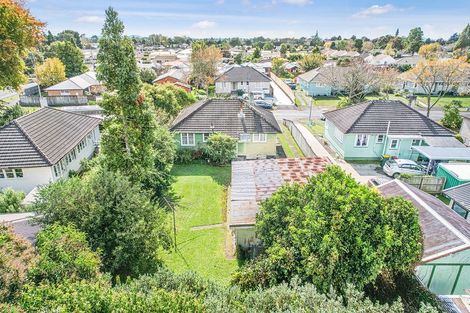 Photo of property in 6 Sare Crescent, Fairfield, Hamilton, 3214