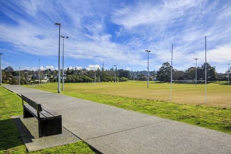 Photo of property in 1/285 Sunset Road, Sunnynook, Auckland, 0632