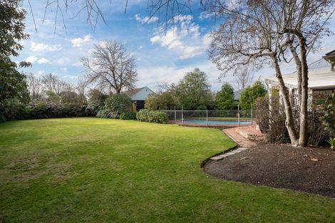 Photo of property in 186 Fendalton Road, Fendalton, Christchurch, 8052