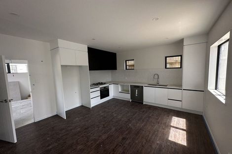 Photo of property in 29b Sheridan Drive, New Lynn, Auckland, 0600