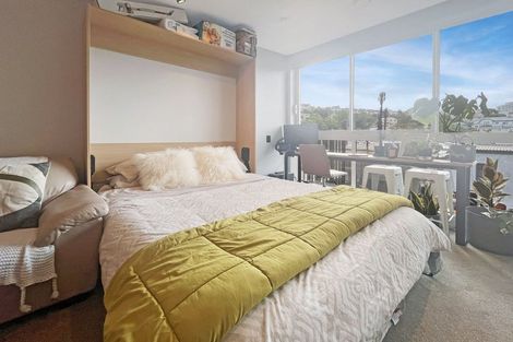 Photo of property in Vedado Apartments, 208/41u Hopper Street, Mount Cook, Wellington, 6011