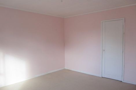 Photo of property in 26 Santiago Crescent, Unsworth Heights, Auckland, 0632