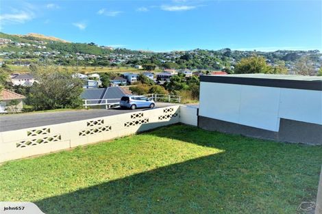 Photo of property in 37f2 Bould Street, Johnsonville, Wellington, 6037