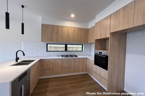 Photo of property in 31 Coast Garden Drive, Hobsonville, Auckland, 0616