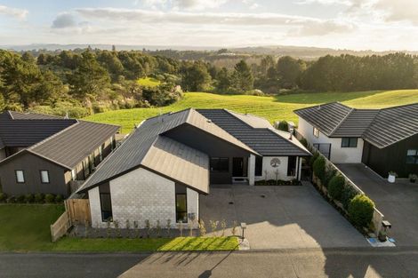 Photo of property in 22 Kirk Lane, Ohauiti, Tauranga, 3112