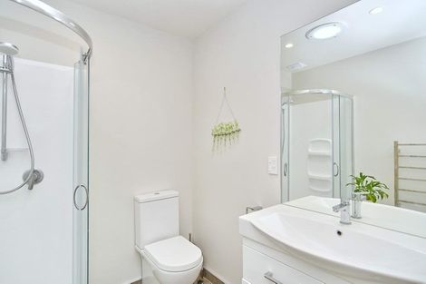 Photo of property in 2/68 Ward Street, Addington, Christchurch, 8024