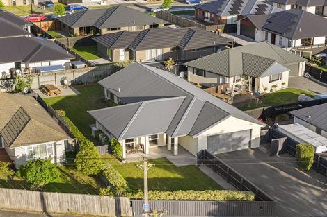 Photo of property in 64 Wattle Drive, New Brighton, Christchurch, 8083