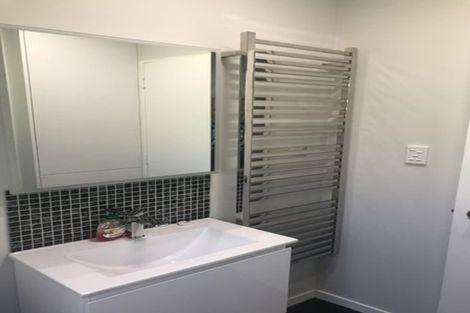 Photo of property in 72 Standen Street, Karori, Wellington, 6012