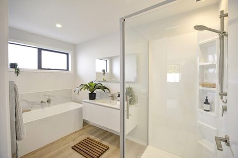 Photo of property in 14 Hereford Drive, Carterton, 5713