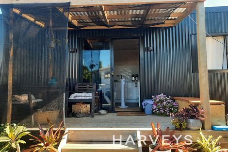 Photo of property in 5a Farwood Drive, Henderson, Auckland, 0612