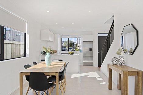 Photo of property in 5 Gallipoli Place, Flat Bush, Auckland, 2019