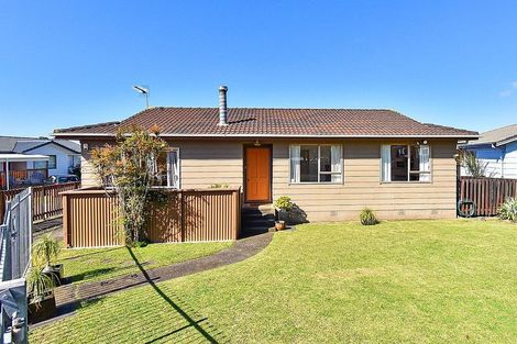Photo of property in 55 Catkin Crescent, Papatoetoe, Auckland, 2025