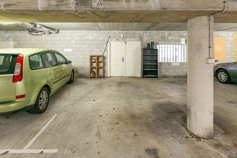 Photo of property in 14/28 Hobson Street, Thorndon, Wellington, 6011