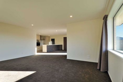 Photo of property in 27 Longcot Drive, Rolleston, 7615