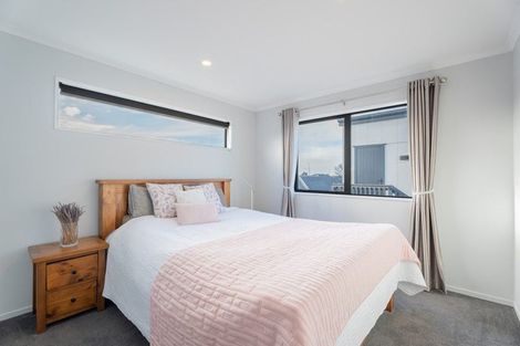 Photo of property in 20 George Square West, Wigram, Christchurch, 8025