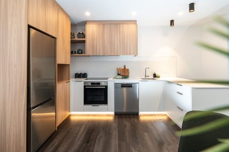 Photo of property in 27c Thompson Street, Mount Cook, Wellington, 6011