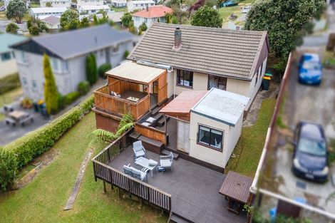 Photo of property in 25 Waihemo Street, Waitangirua, Porirua, 5024