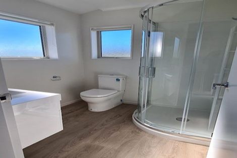 Photo of property in 11 Stockport Grove, Churton Park, Wellington, 6037