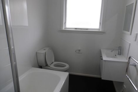 Photo of property in 2/32 Brittan Street, Linwood, Christchurch, 8011